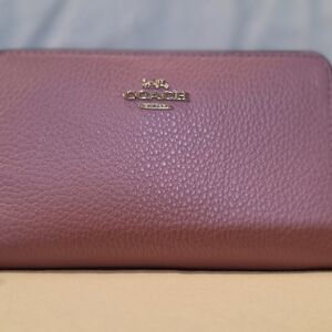 Coach Women's Pink Leather Wallet